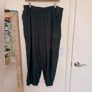Sweatpants - AE